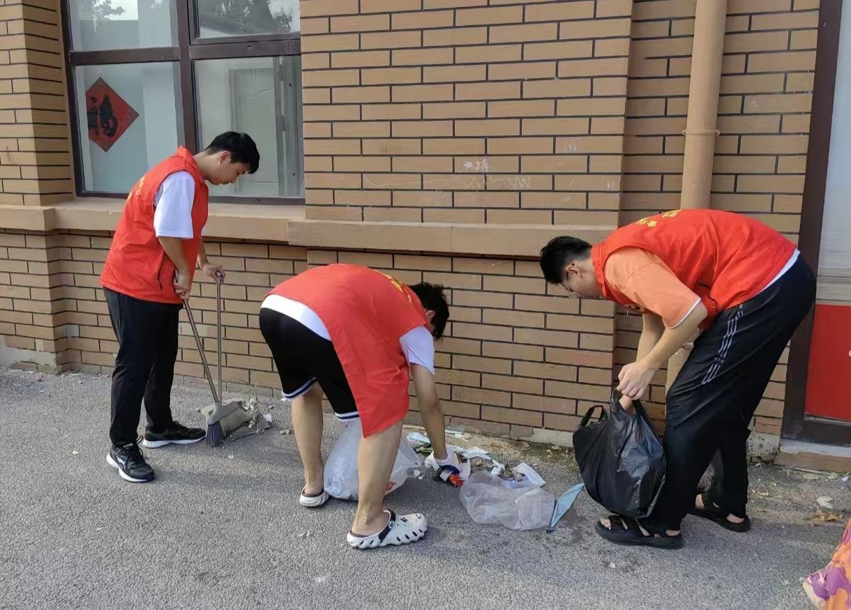 重庆工业职业技术学院汽车工程学院：周子航团队打造校园汽车文化